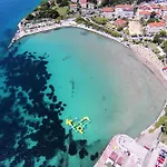 Apartman With Parking Space - 23350 Split