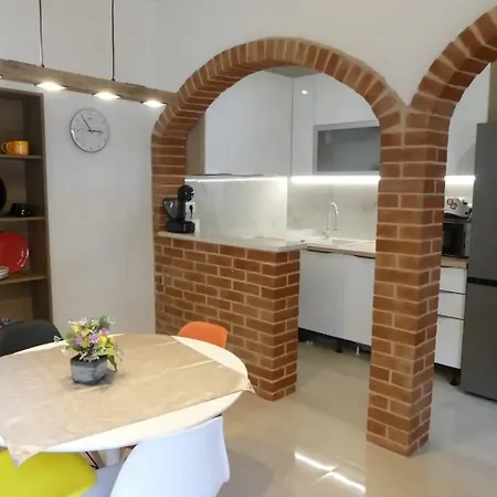 Апартаменты With A Parking Space - 23350